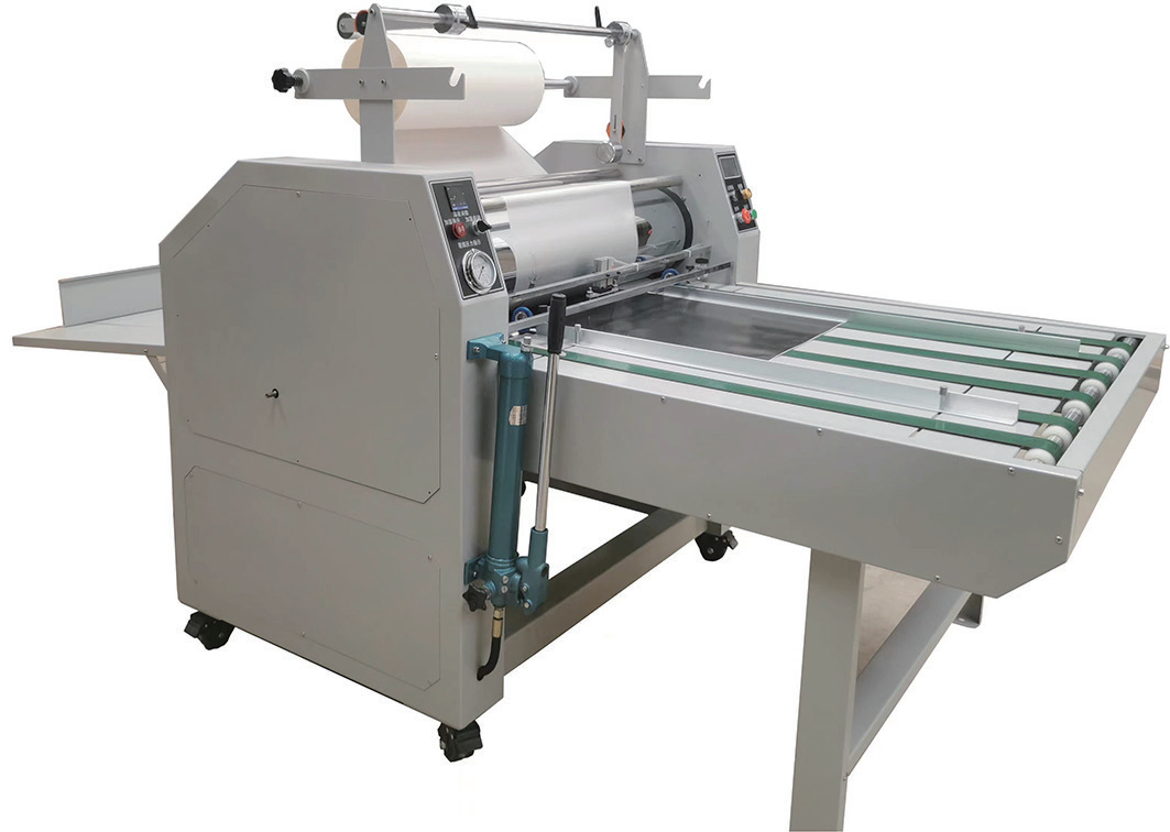 Commercial Printing Shop - آلة تغليف هيدروليكية أوتوماتيكية بعرض 720