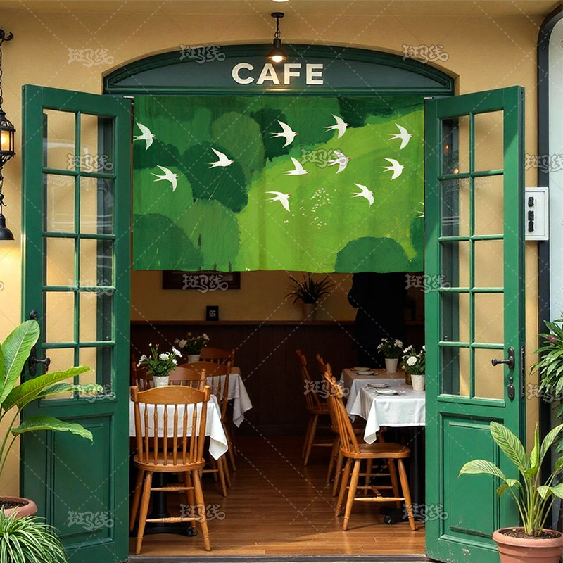 ستارة باب نورين بتصميم لوحة زي - مراجعة Commercial Window Printing وسعره